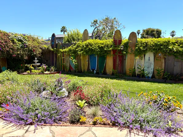 (undisclosed Address), Santa Cruz, CA 95062