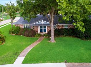 2400 Eastbrook Dr, Mesquite, TX