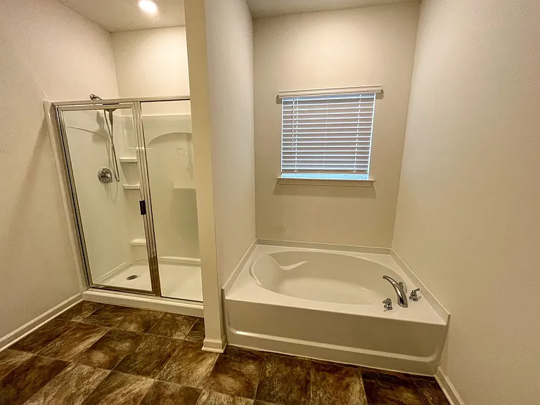 178 Stephanie — Photo 11