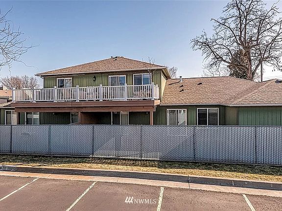 5th image of 2126 Howard St #2126