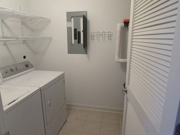 5th image of 9360 Skokie Blvd #419