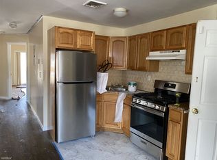 3518 Ropes Ave, Bronx, NY 10475