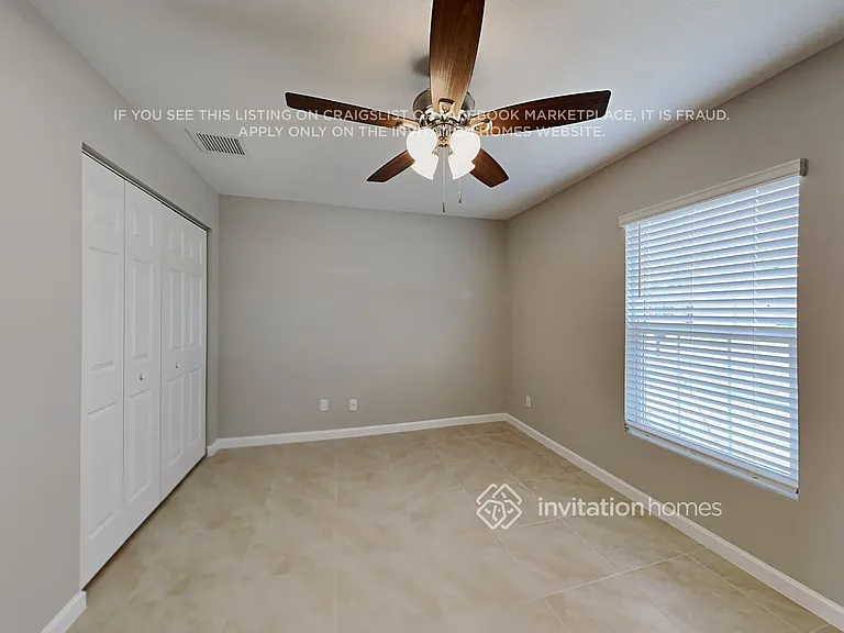 607 SW Sail Ter — Photo 8