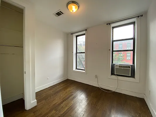 Rented by Simply Brooklyn Realty Inc | media 15
