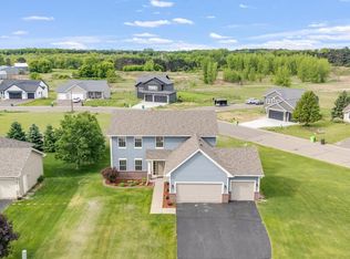 1610 Possum Way, New Richmond, WI 54017