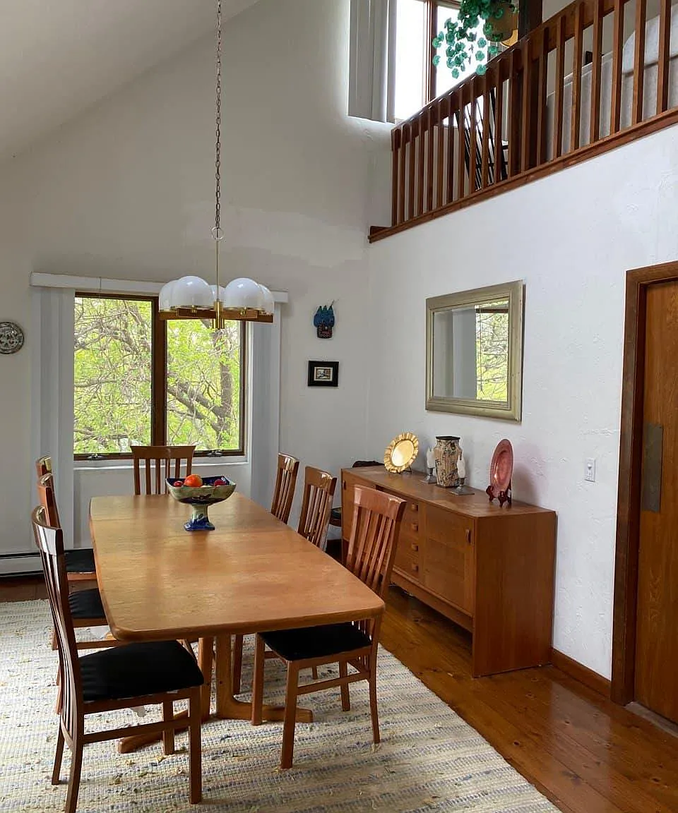 4 bed, 2.5 bath, 3079 sqft, $3,900 — Photo 2
