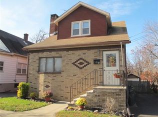 7 Zeliff Ave, Little Falls, NJ 07424