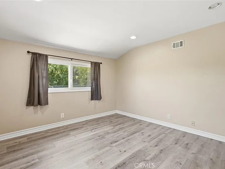 2 Santa Bella Rd — Photo 29