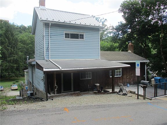 2nd image of 109 Linhart St