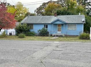 58927 Firlok Park St, Saint Helens, OR 97051