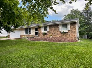 316 Raleigh Ct, Normal, IL 61761