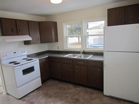 3rd image of 23 Melick St