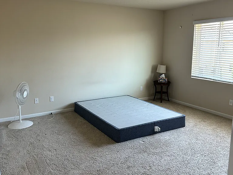 7395 NW 164th Ave — Photo 12