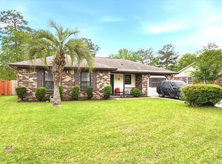 218 Village Green Cir, Summerville, SC 29486