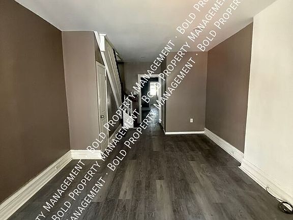3rd image of 1047 Madison Ave