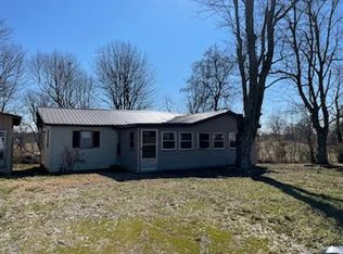 186 Garrett Ln, Greenville, KY 42345