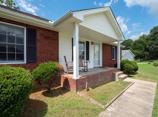 1056 Heatherwood Rd, Pleasant View, TN 37146