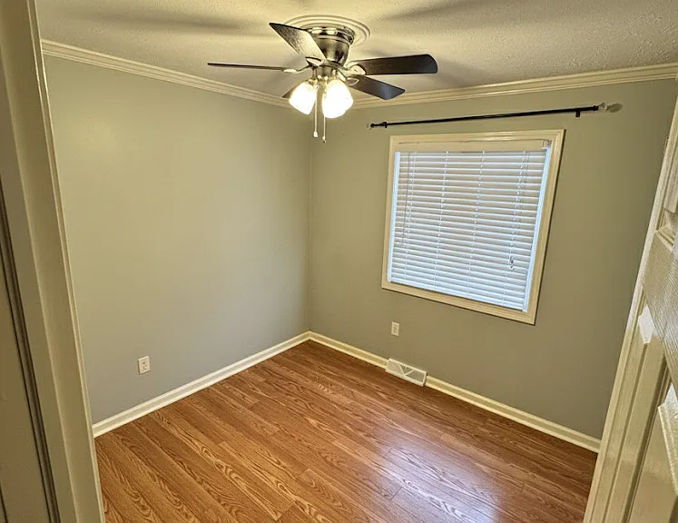 2062 Asheboro Dr — Photo 11