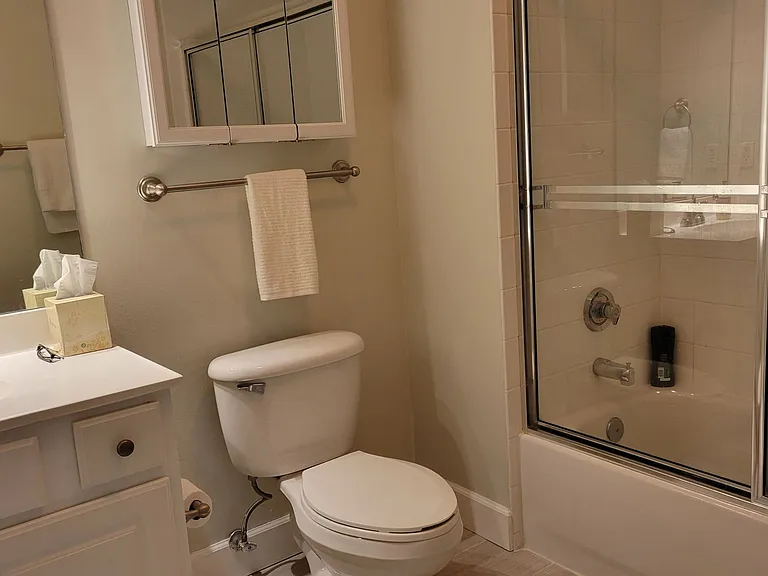 750 N Tamiami Trl #418 — Photo 11