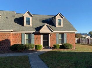 611 Main St APT 8, Winterville, NC 28590