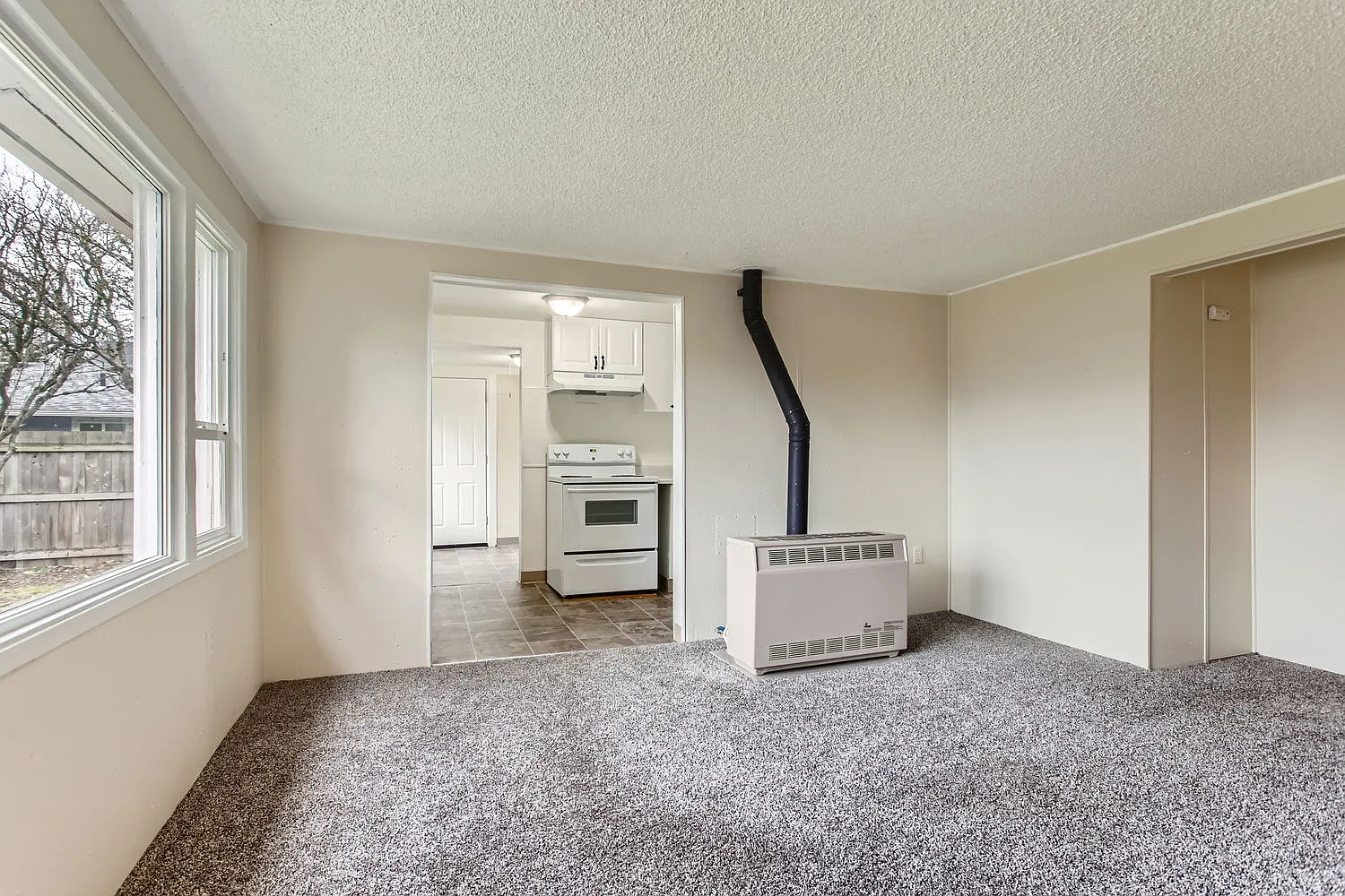 2 bed, $1,500 — Photo 4