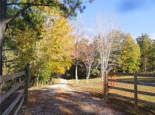 745 Central Tpke, Lawrenceburg, TN 38464