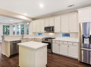 76 Piper Trce, Spring, TX 77381