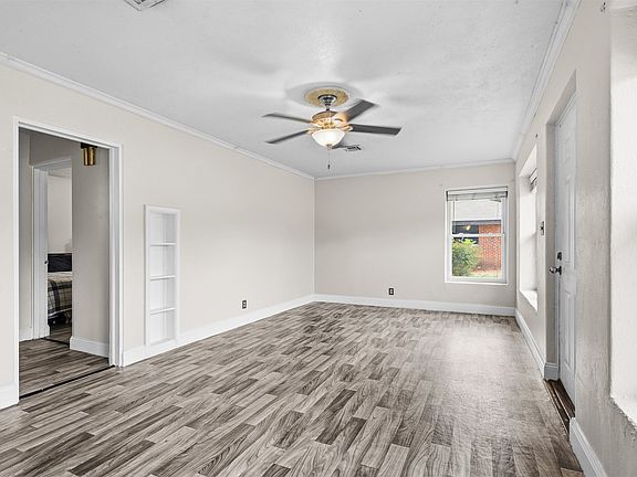 5th image of 104 Miller Dr