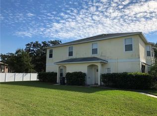 72 Emerald Bay Dr, Oldsmar, FL 34677