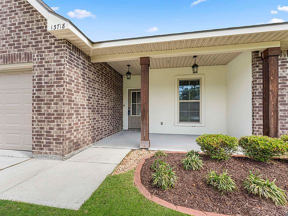 2nd image of 13718 Fig Dr