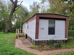 118 E Prospect St, Denison, TX 75021