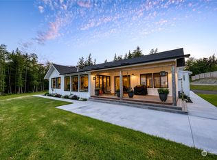 2115 Chinook Ridge Ln, Oak Harbor, WA 98277