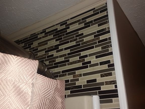 4th image of 1749 Apple Hollow Ln