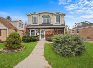 4811 Saint Charles Rd, Bellwood, IL 60104