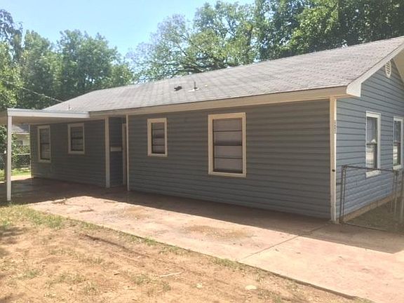 2nd image of 423 W 12th Ave #423