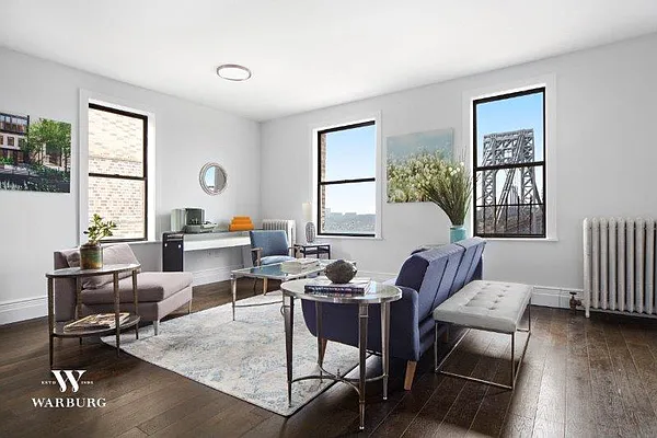 Sold by Warburg | media 2