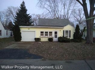 2071 Crane Ave, Beloit, WI 53511