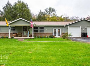 95 Tobacco Shed Rd, Lock Haven, PA 17745