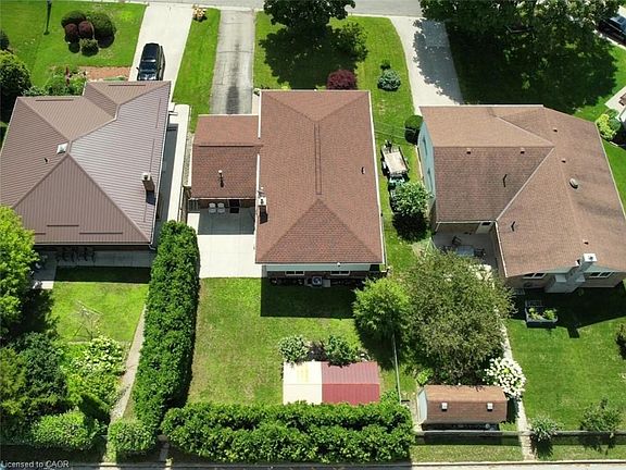 3rd image of 23 Churchill Cir