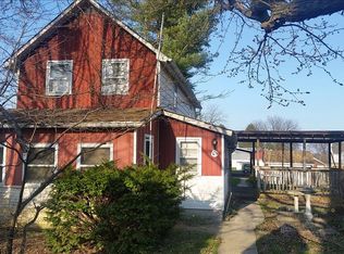 209 Old Topton Rd, Mertztown, PA 19539