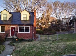 404 Green Oak Dr, Huntington, WV 25705