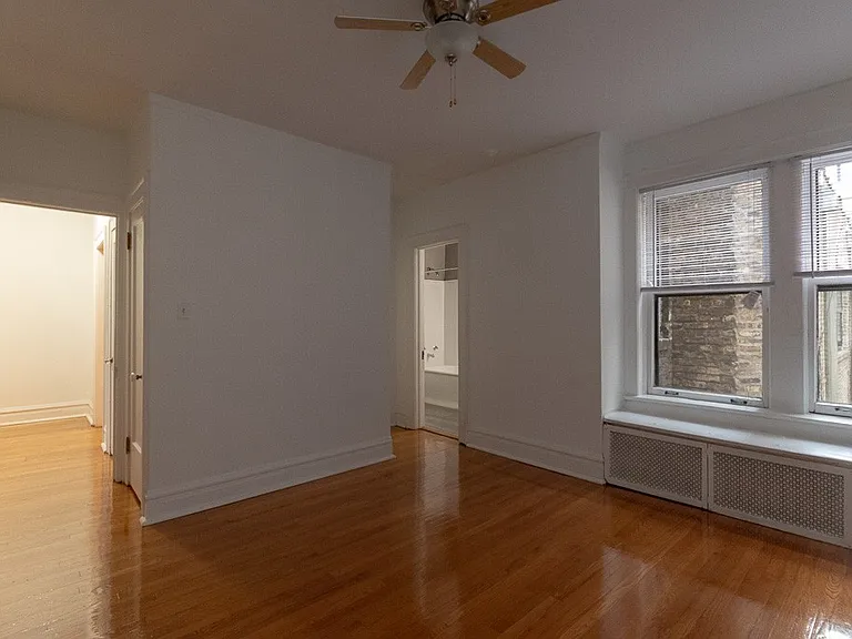 445 W Melrose St #A4 — Photo 16