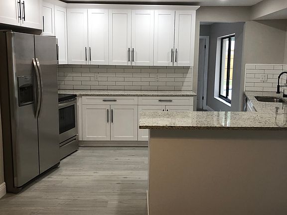 4th image of 12504 Twisted Oak Dr
