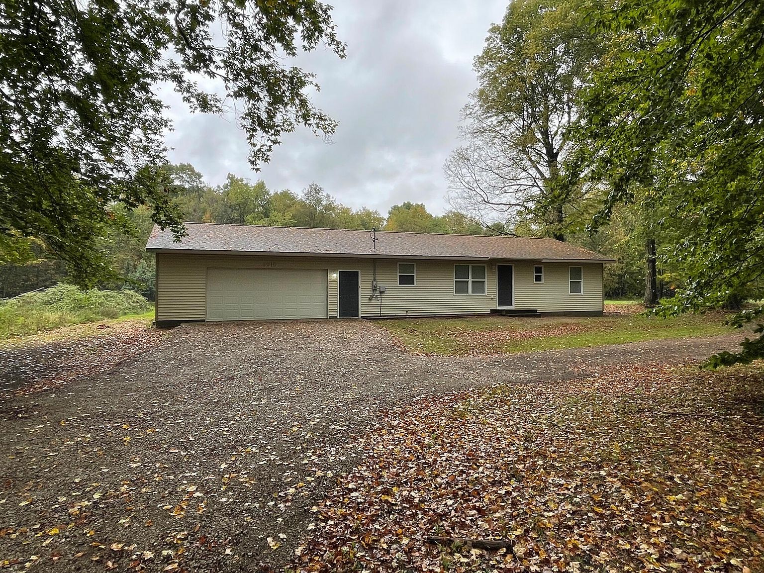 5010 E Sternberg Rd, Fruitport, MI 49415 Zillow