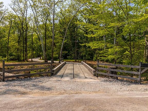 5th image of 15817 Ringgold Northern Rd