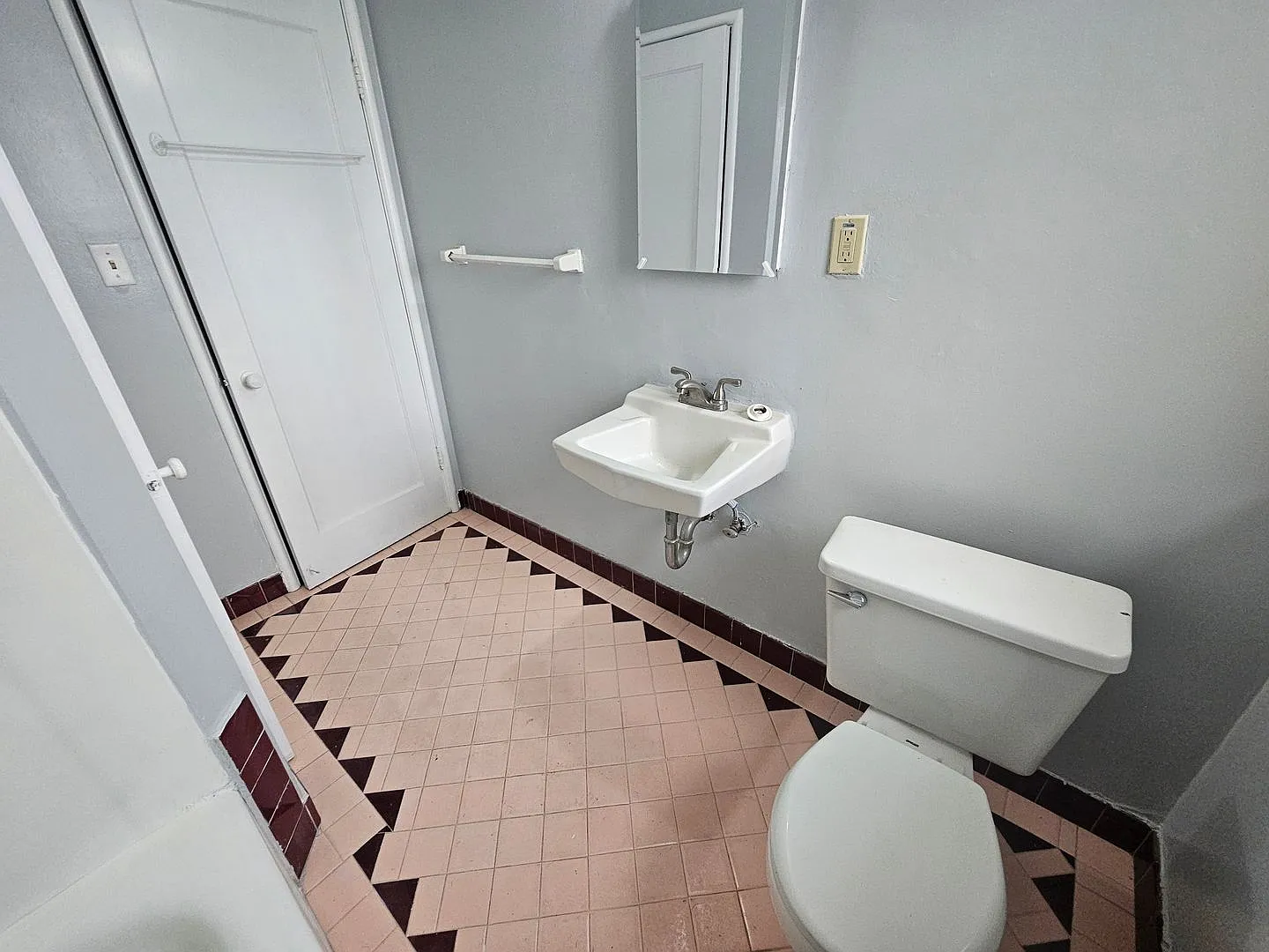 38th St. Duplex — Photo 4
