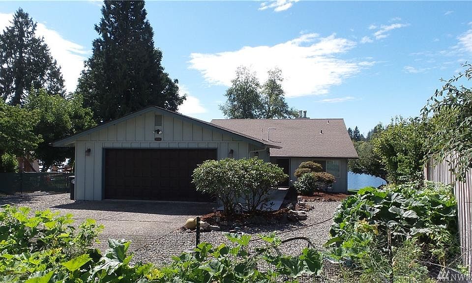 1st image of 4844 Lakemont St SE