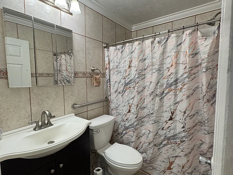 743 Coral St — Photo 24
