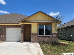 343 Green Valley Dr, Copperas Cove, TX 76522