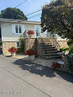 1st image of 306 Myrtle St
